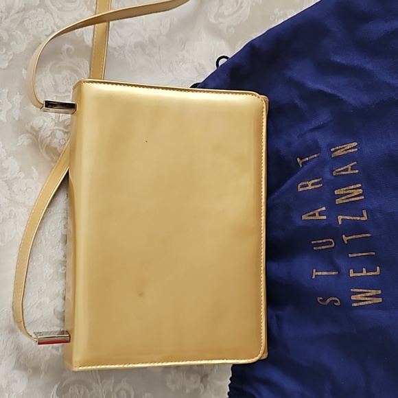Stuart Weitzman Gold Evening Shoulder Bag. - Picture 3 of 11